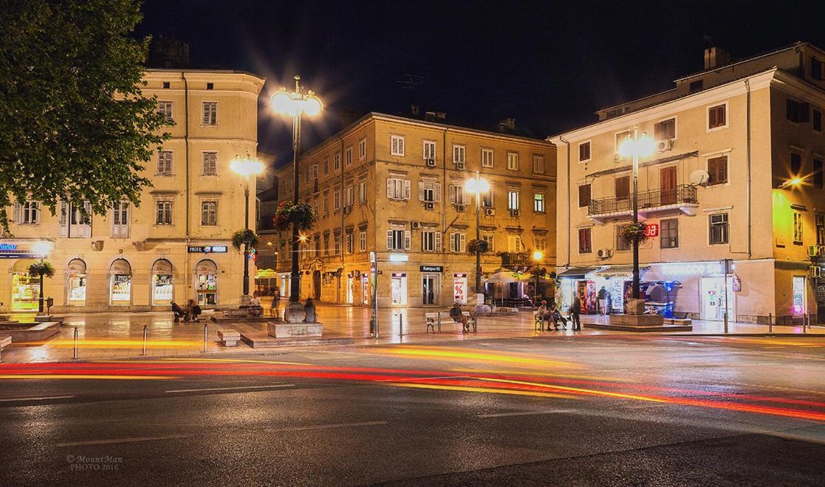 Odeon Apartment And Rooms Rijeka Exteriér fotografie